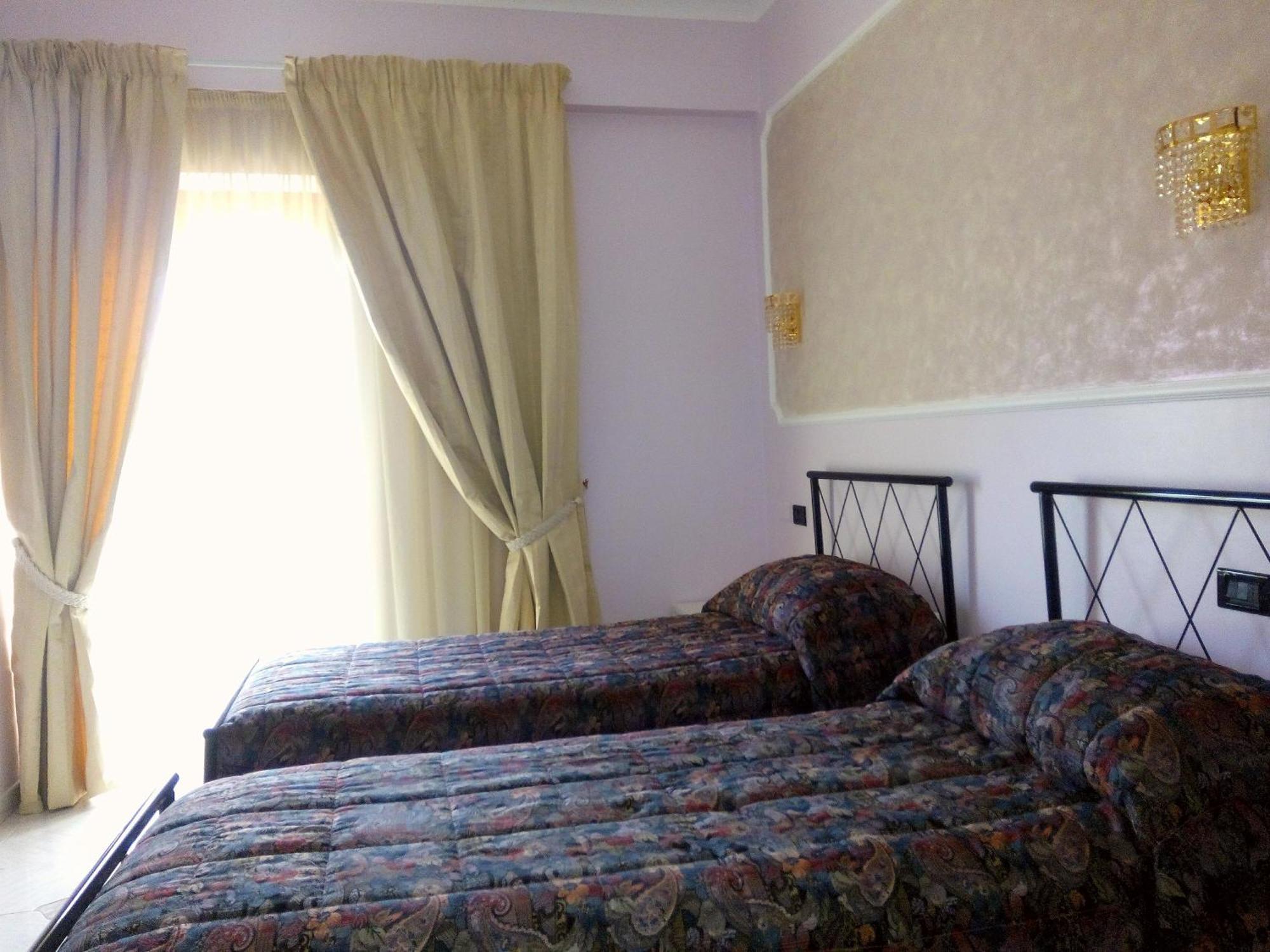 Hotel Al Querceto Tocco Caudio Ruang foto